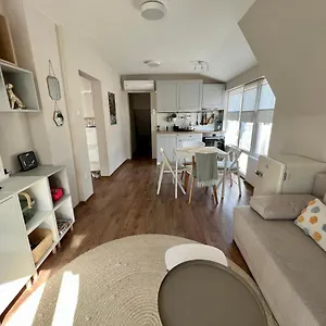 Dockview Atelier Апартаменты