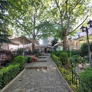Apartament Near To Free, Burgas